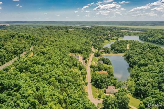 4495 Kingfisher Court, Augusta, MO 63332
