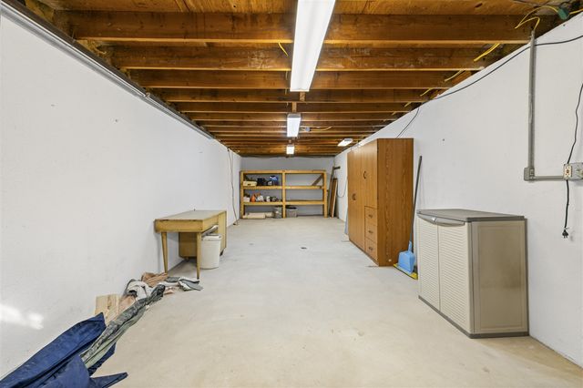 5955 Alan Drive 61, Brighton, MI 48116