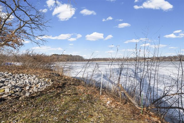 5955 Alan Drive 61, Brighton, MI 48116