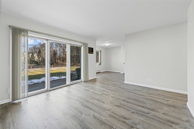 5955 Alan Drive 61, Brighton, MI 48116