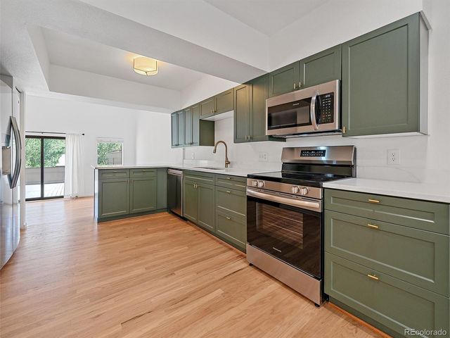 30571 Sun Creek Drive, Evergreen, CO 80439