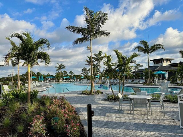 17475 OPAL SAND DRIVE 204, Venice, FL 34293