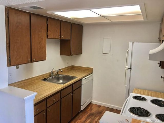 1980 S Xanadu Way 108, Aurora, CO 80014