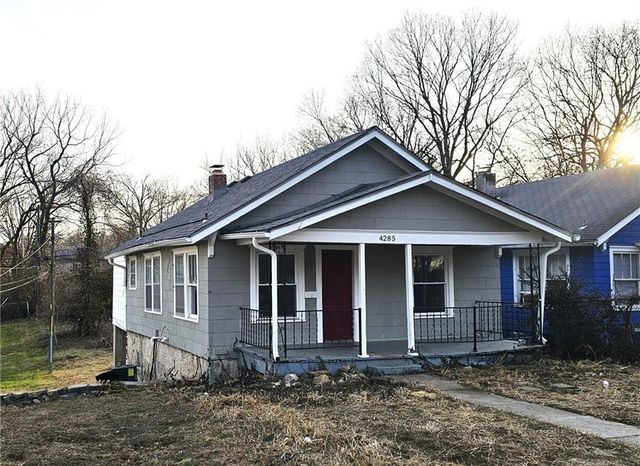 4285 E 61st Street, Kansas City, MO 64130