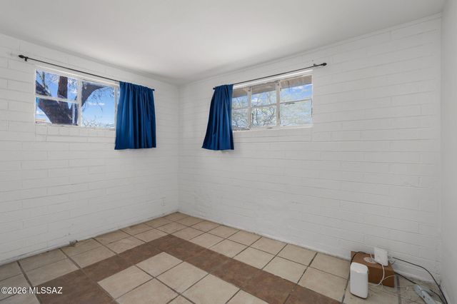 4657 E 29th Street, Tucson, AZ 85711