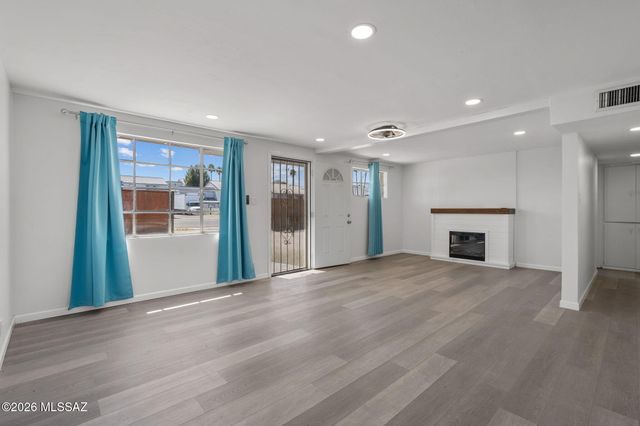 4657 E 29th Street, Tucson, AZ 85711