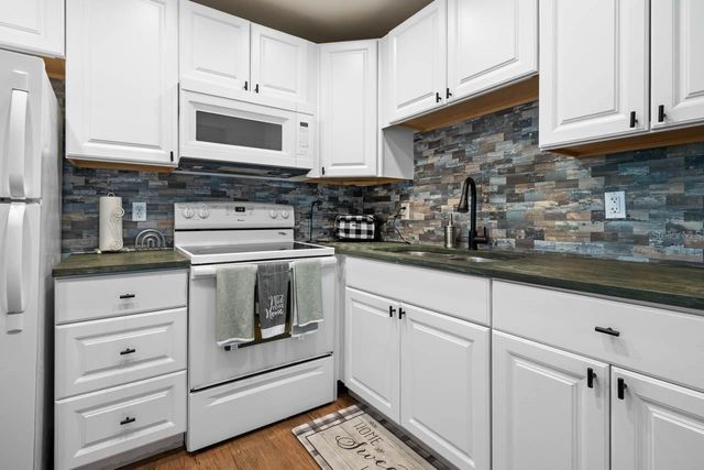 1802 BEDFORD TERRACE 182, Sun City Center, FL 33573