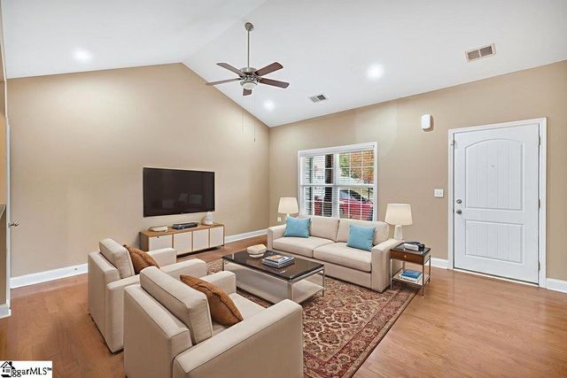 27 Hillsborough Drive, Anderson, SC 29621