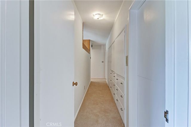 2175 Queensberry Road, Pasadena, CA 91104