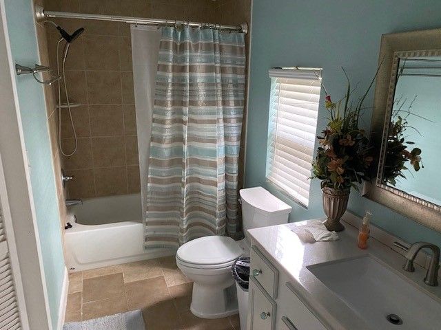 134 Grissom Drive, Gun Barrel City, TX 75156