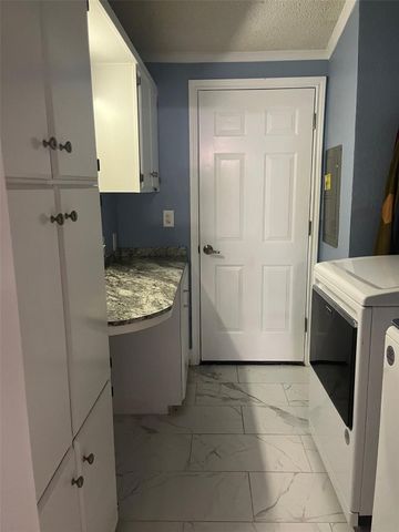 134 Grissom Drive, Gun Barrel City, TX 75156