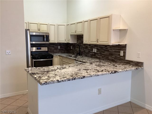 855 North Stephanie Street 813, Henderson, NV 89014