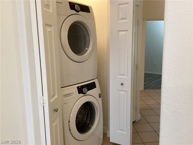 855 North Stephanie Street 813, Henderson, NV 89014