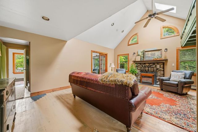 1590 State Route 17A, Warwick, NY 10990