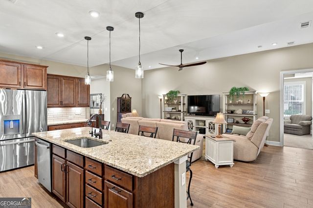 442 Huron Lane, Hoschton, GA 30548