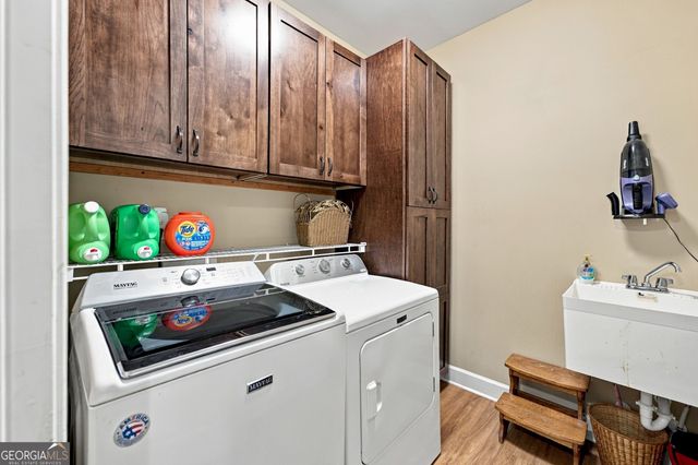 442 Huron Lane, Hoschton, GA 30548
