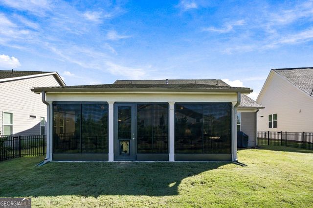 442 Huron Lane, Hoschton, GA 30548