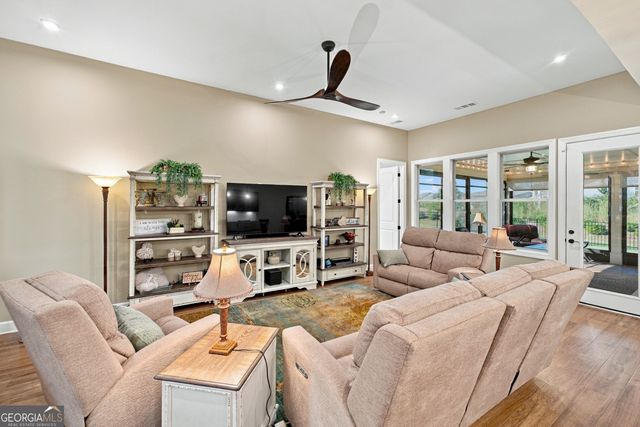 442 Huron Lane, Hoschton, GA 30548