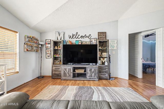 41300 N RABBIT BRUSH Trail, San Tan Valley, AZ 85140