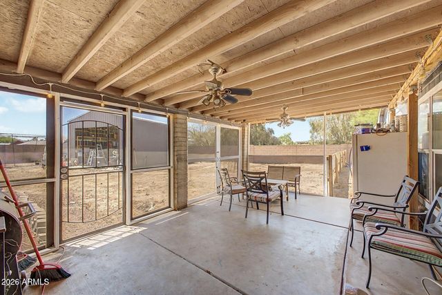 41300 N RABBIT BRUSH Trail, San Tan Valley, AZ 85140