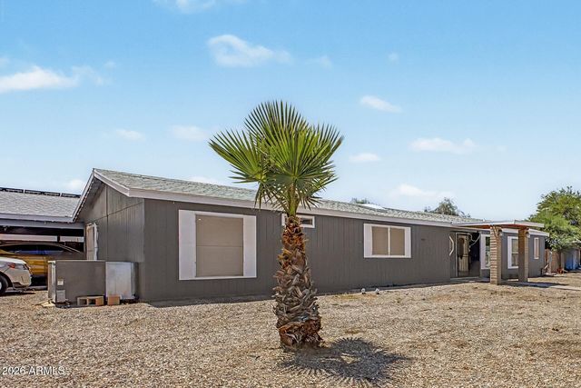 41300 N RABBIT BRUSH Trail, San Tan Valley, AZ 85140