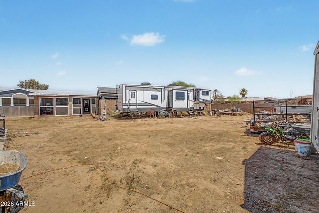 41300 N RABBIT BRUSH Trail, San Tan Valley, AZ 85140