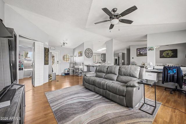 41300 N RABBIT BRUSH Trail, San Tan Valley, AZ 85140