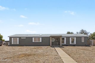 41300 N RABBIT BRUSH Trail, San Tan Valley, AZ 85140