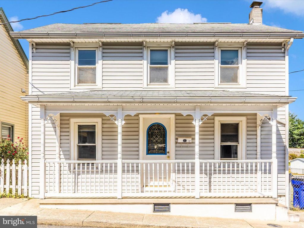 17 EAST ST, Thurmont, MD 21788