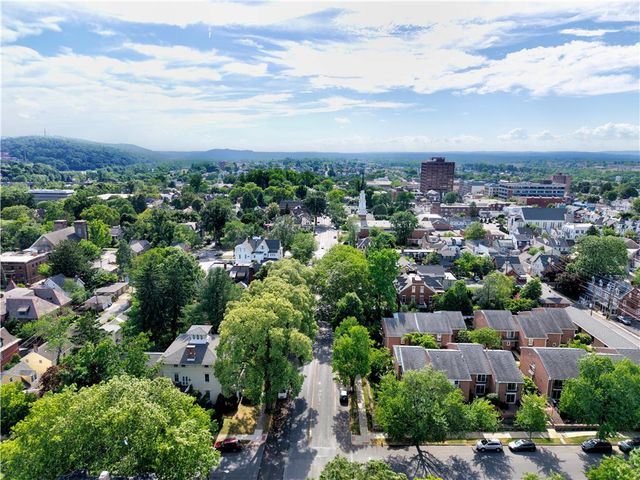 321 East Market Street, Bethlehem City, PA 18018