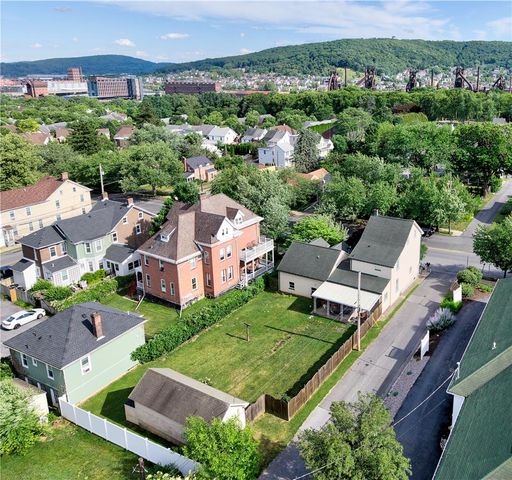 321 East Market Street, Bethlehem City, PA 18018