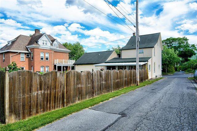 321 East Market Street, Bethlehem City, PA 18018