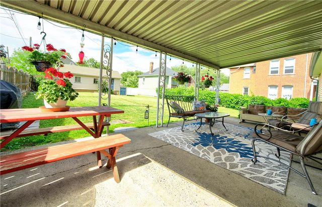 321 East Market Street, Bethlehem City, PA 18018