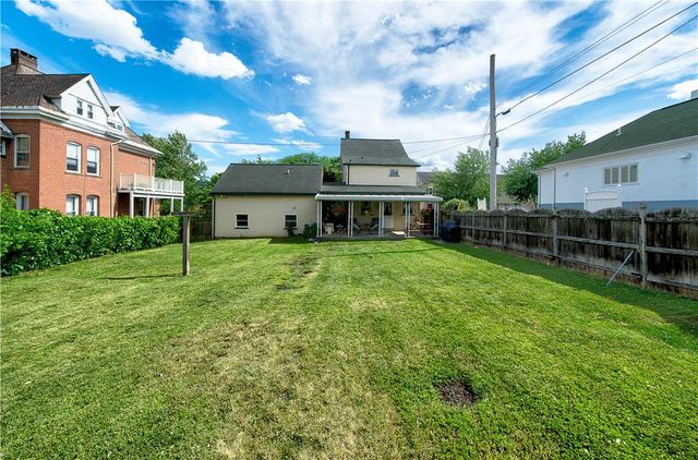 321 East Market Street, Bethlehem City, PA 18018