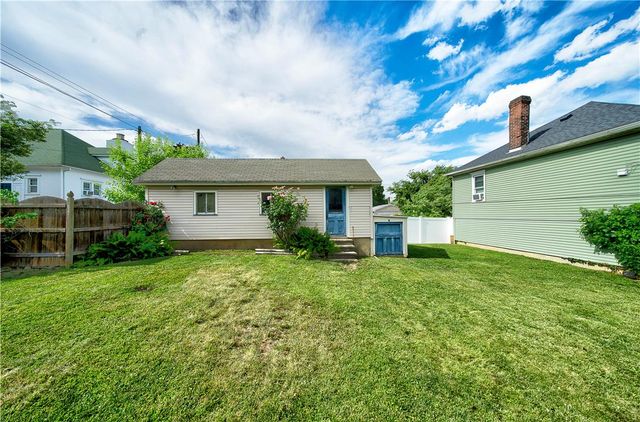 321 East Market Street, Bethlehem City, PA 18018