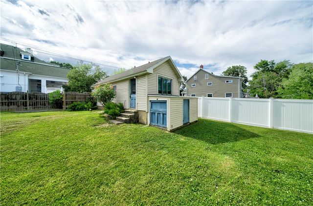 321 East Market Street, Bethlehem City, PA 18018