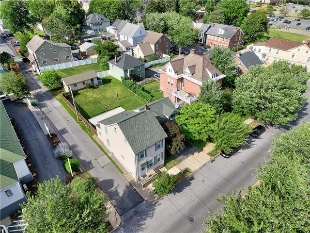 321 East Market Street, Bethlehem City, PA 18018