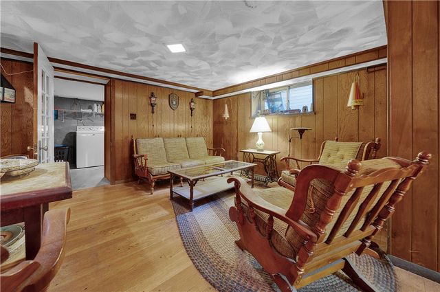 321 East Market Street, Bethlehem City, PA 18018