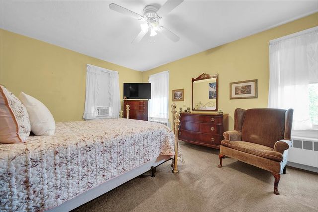 321 East Market Street, Bethlehem City, PA 18018