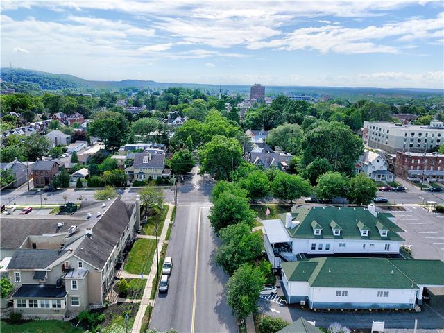 321 East Market Street, Bethlehem City, PA 18018