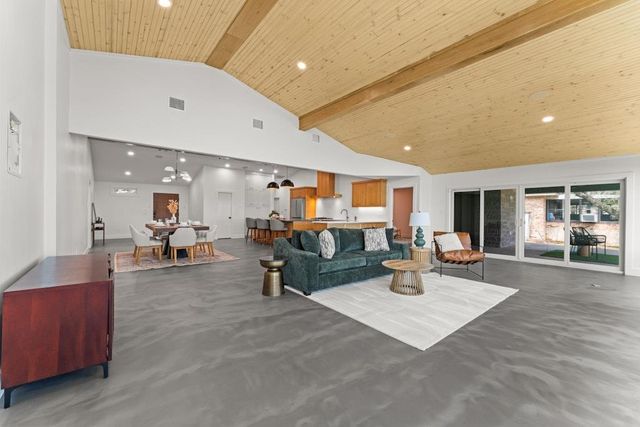 503 Arrowhead Point RD, Belton, TX 76513