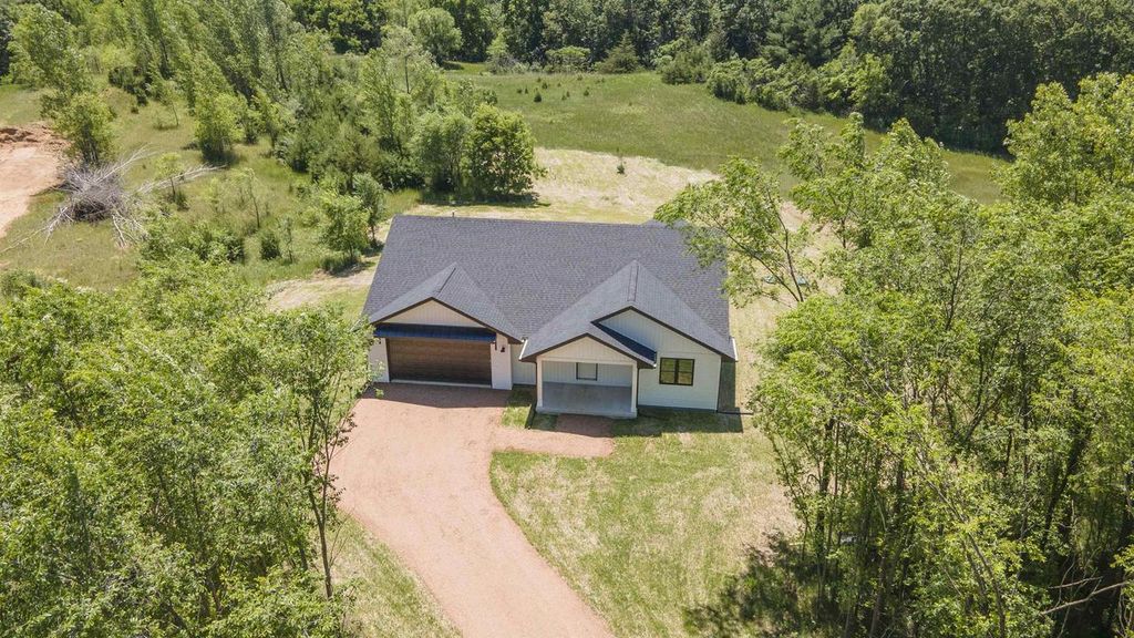 1043 E TAPLIN DRIVE, Wautoma, WI 54982