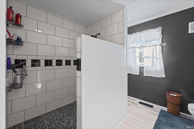 1300 Myrtle Avenue, Frankfort, IN 46041