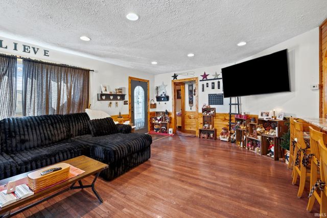 1300 Myrtle Avenue, Frankfort, IN 46041