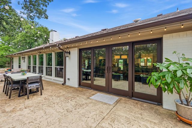 8001 Tudor Lane, Argyle, TX 76226