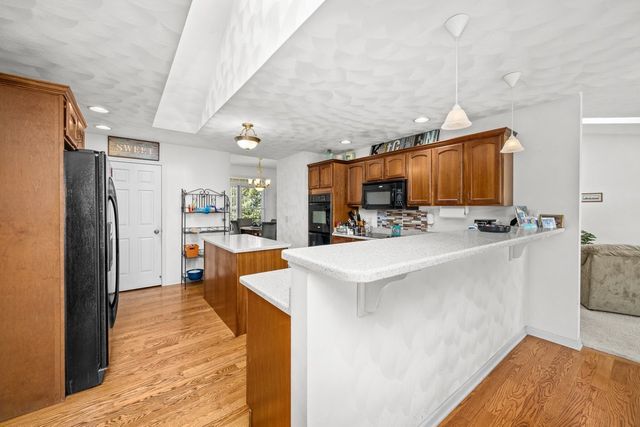 6805 256th Street N, Port Byron, IL 61275