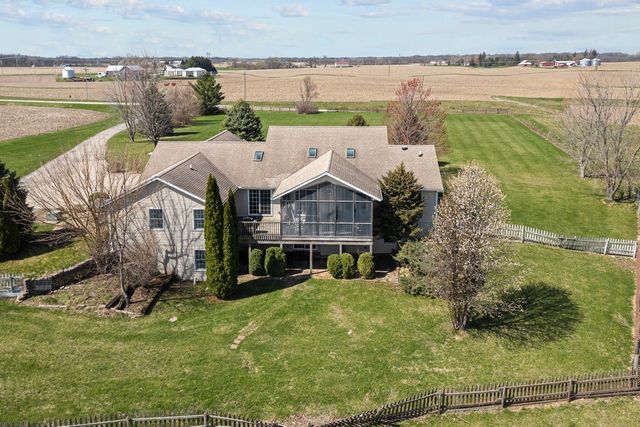 6805 256th Street N, Port Byron, IL 61275