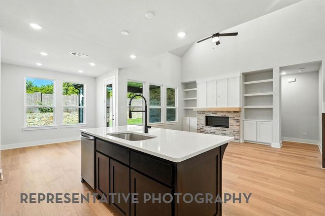 8905 Turaco TRL, Austin, TX 78744