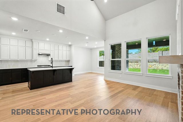 8905 Turaco TRL, Austin, TX 78744