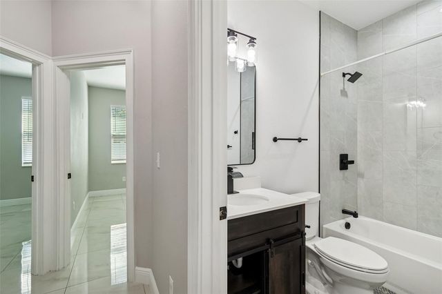 8118 N BROOKS STREET, Tampa, FL 33604